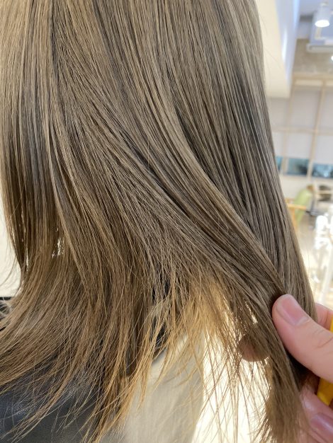 【ベージュカラー】が好感度も高くてモテるワケを解説!