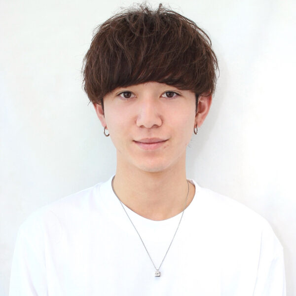 溝手 優太