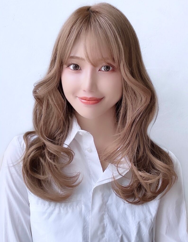 ♡ふんわり柔らか内巻きstyle透明感ミルクカラー♡