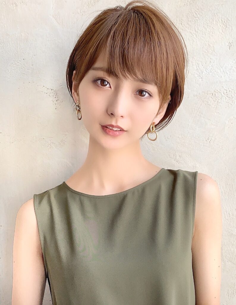 丸みショート 前下がり 似合わせカット ボブ 新宿 小顔 前上がり 30代 40代 50代