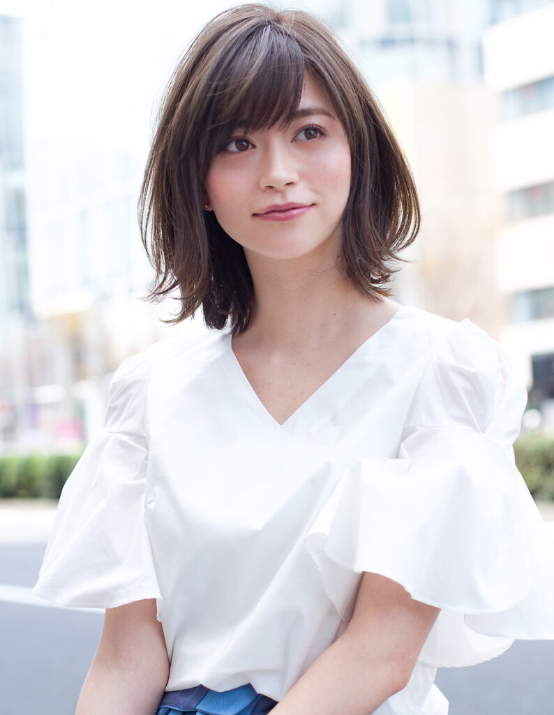 大人可愛いくびれヘア×レイヤーボブ