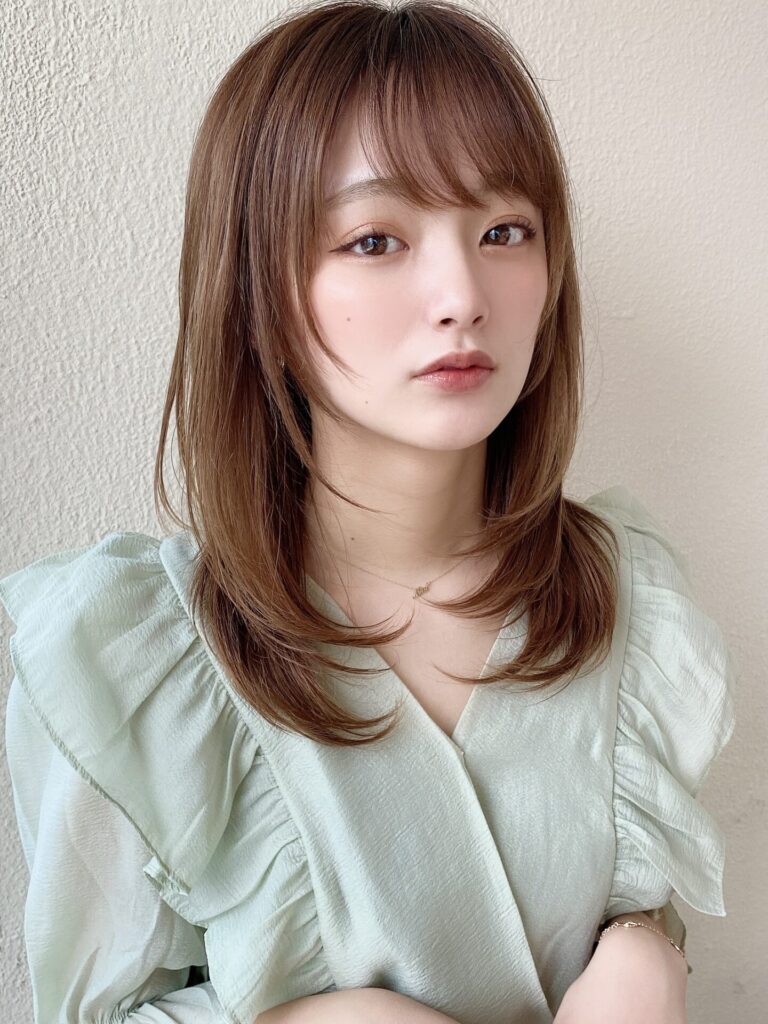 大人かわいいレイヤーミディアム