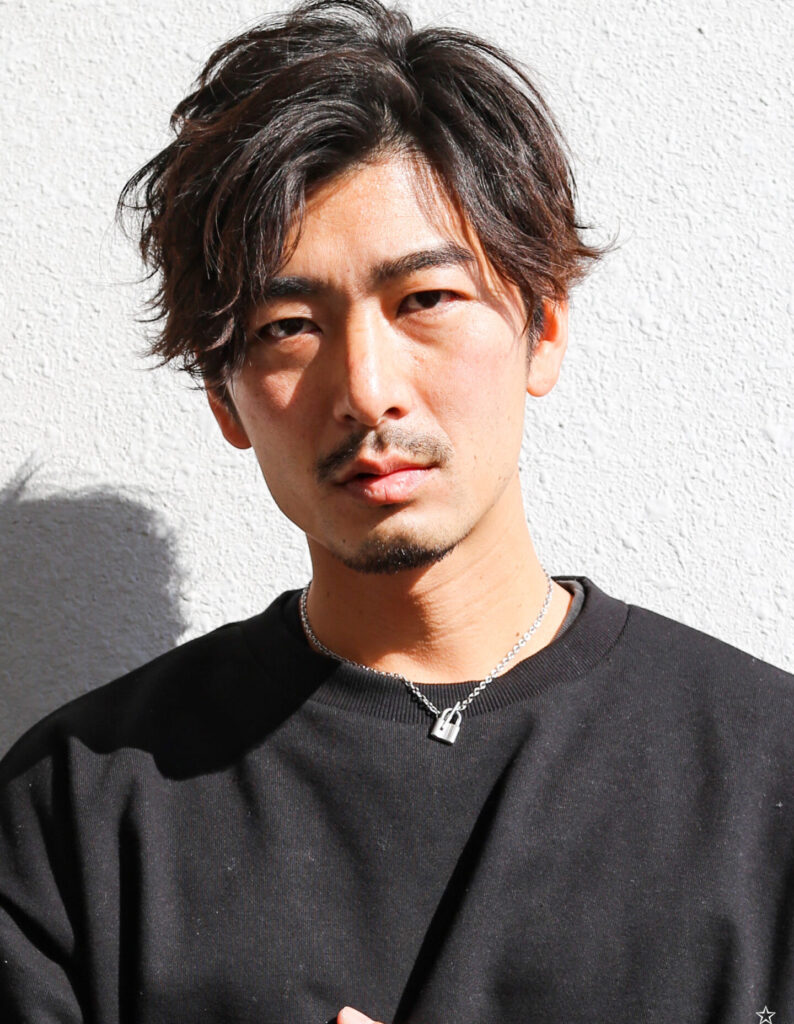 ３０代　メンズ　髪型　パーマ　かっこいい