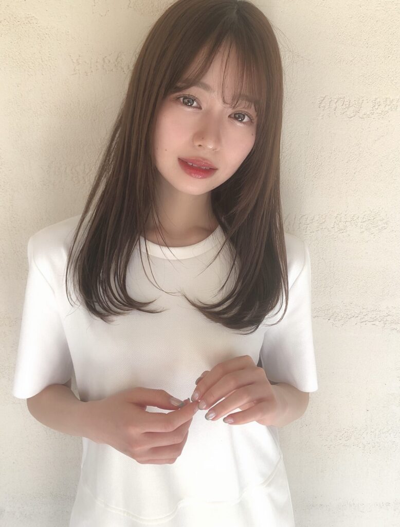 ナチュラルセミロング