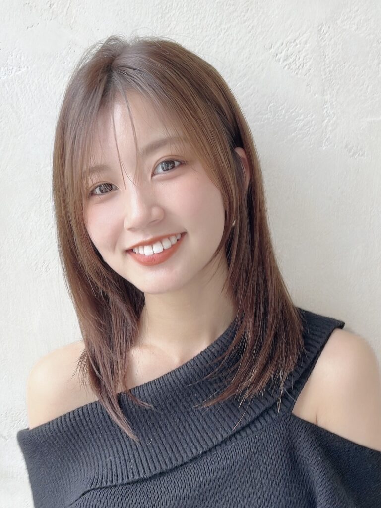 🤍20代30代40代大人かわいいミディアムヘア ストレート🤍
