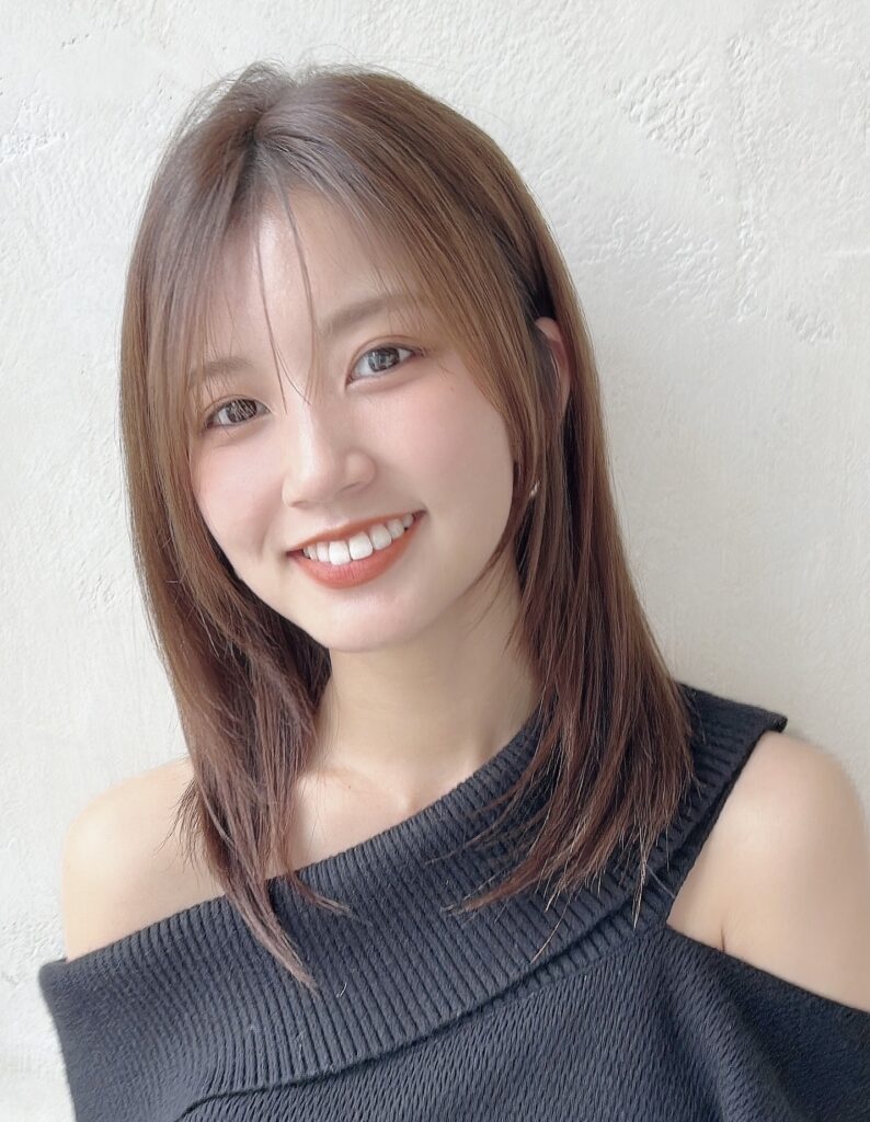🤍20代30代40代大人かわいいミディアムヘア ストレート🤍