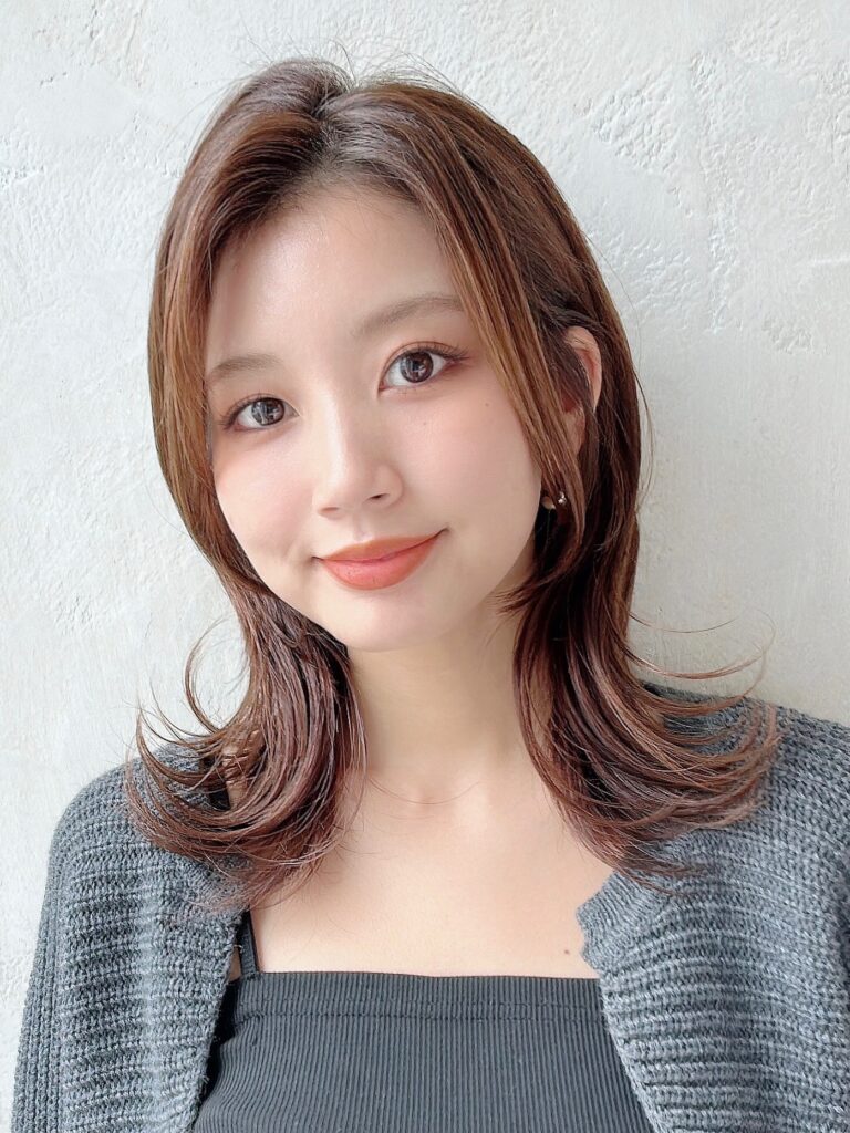 🤍20代30代40代大人かわいいミディアムヘア 外ハネ🤍