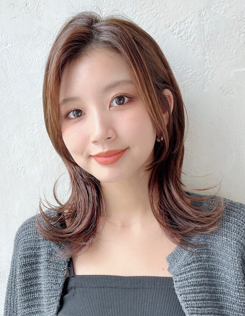 🤍20代30代40代大人かわいいミディアムヘア 外ハネ🤍