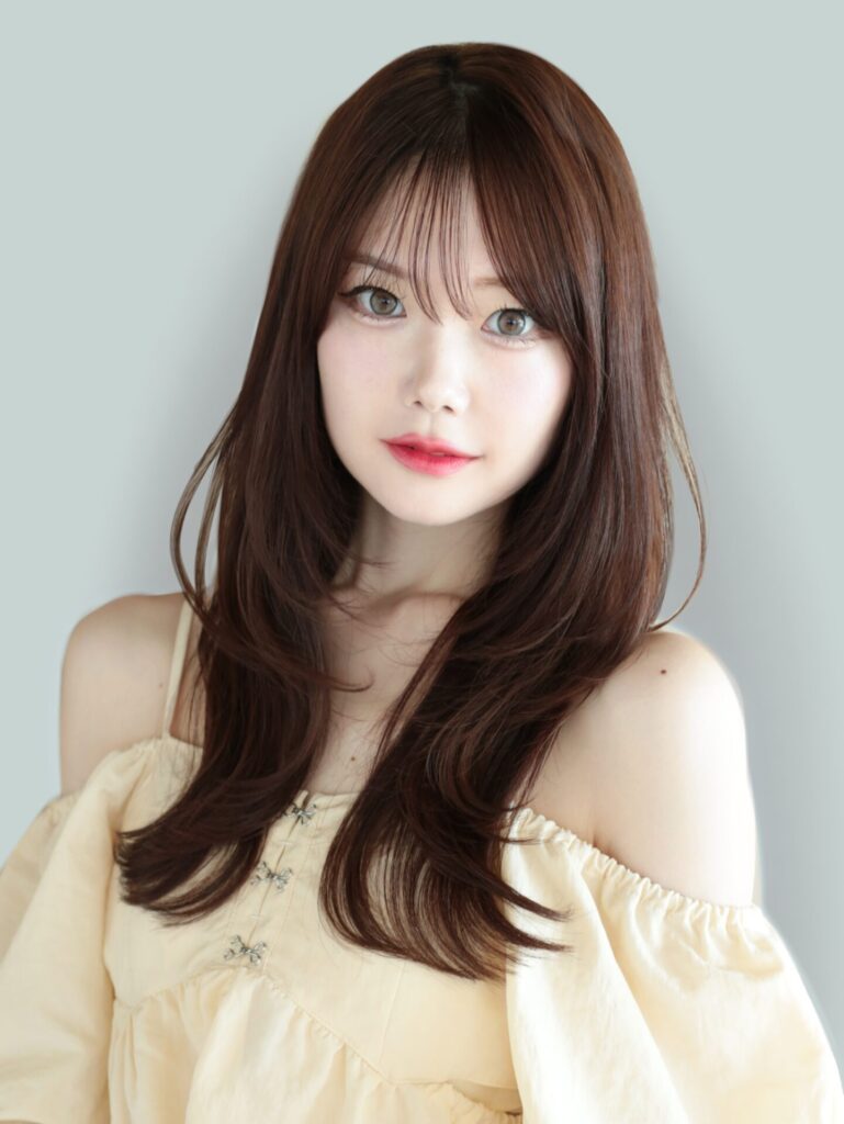 透明感溢れる韓国レイヤースタイル