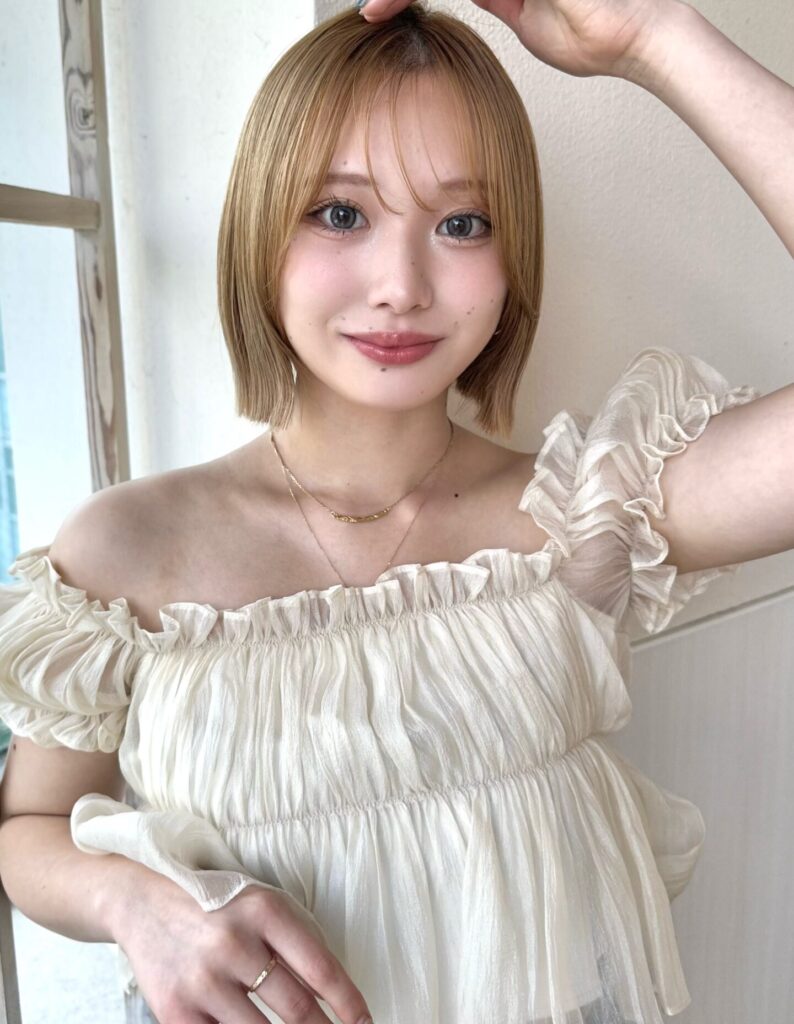 イメチェン大人可愛い小顔前下がりボブシースルー前髪20代30代