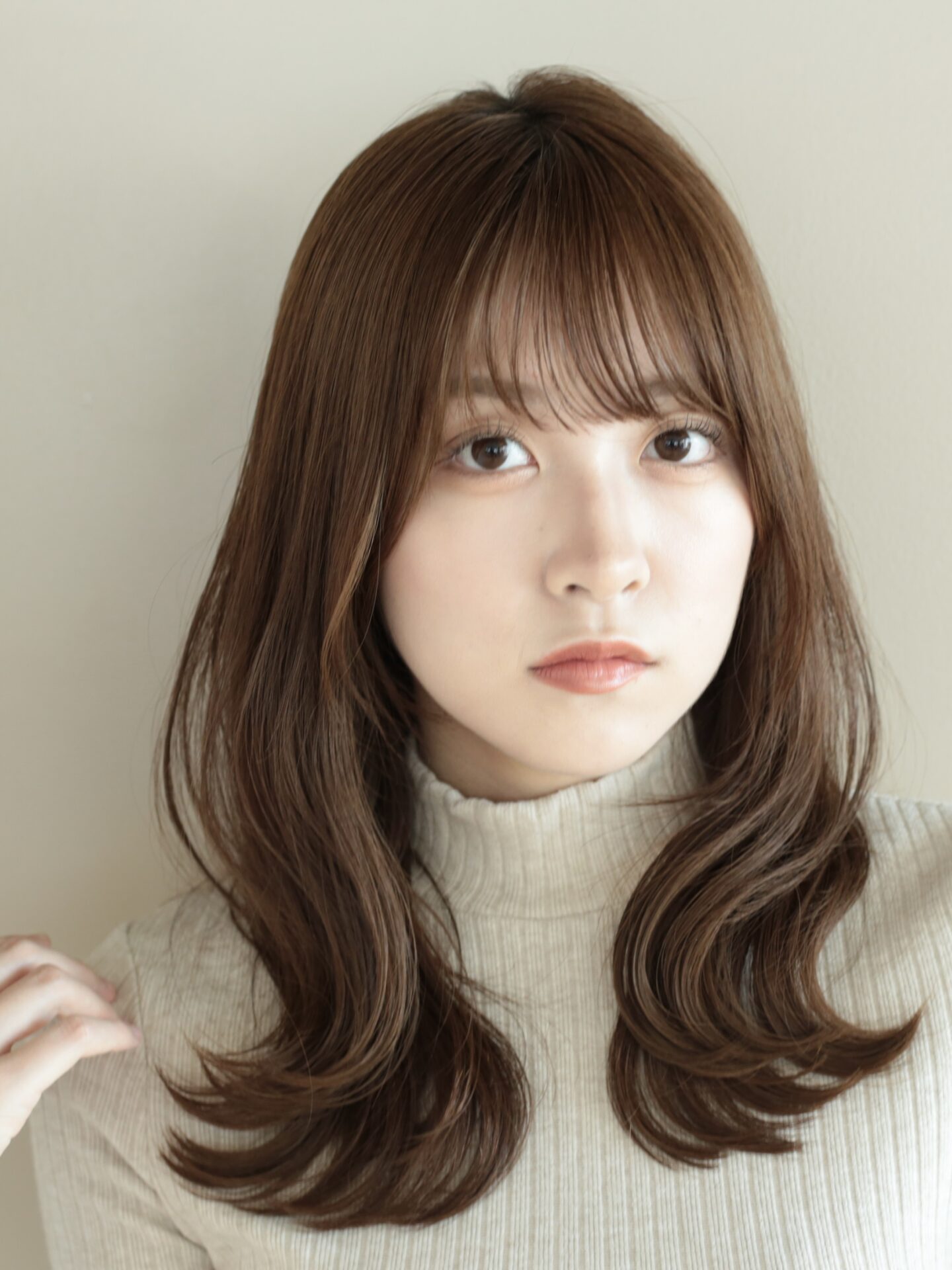 大人かわいいミディアムレイヤー