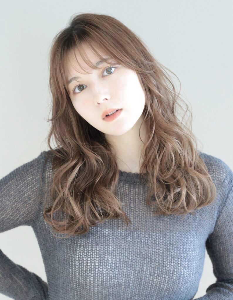 MIX巻きでふんわり動かすレイヤースタイル✂︎