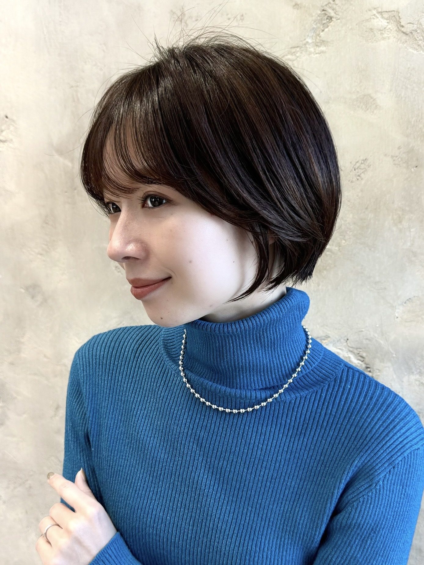 小顔サイドバング×首長スッキリ襟足