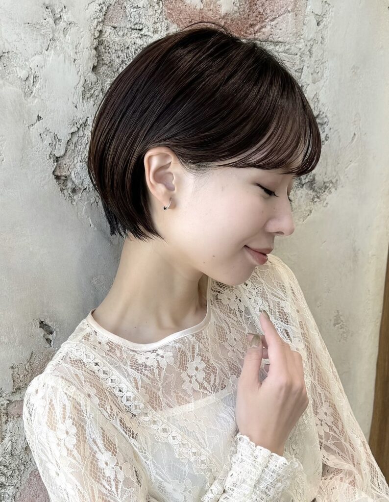 横顔美人　小顔サイドバング