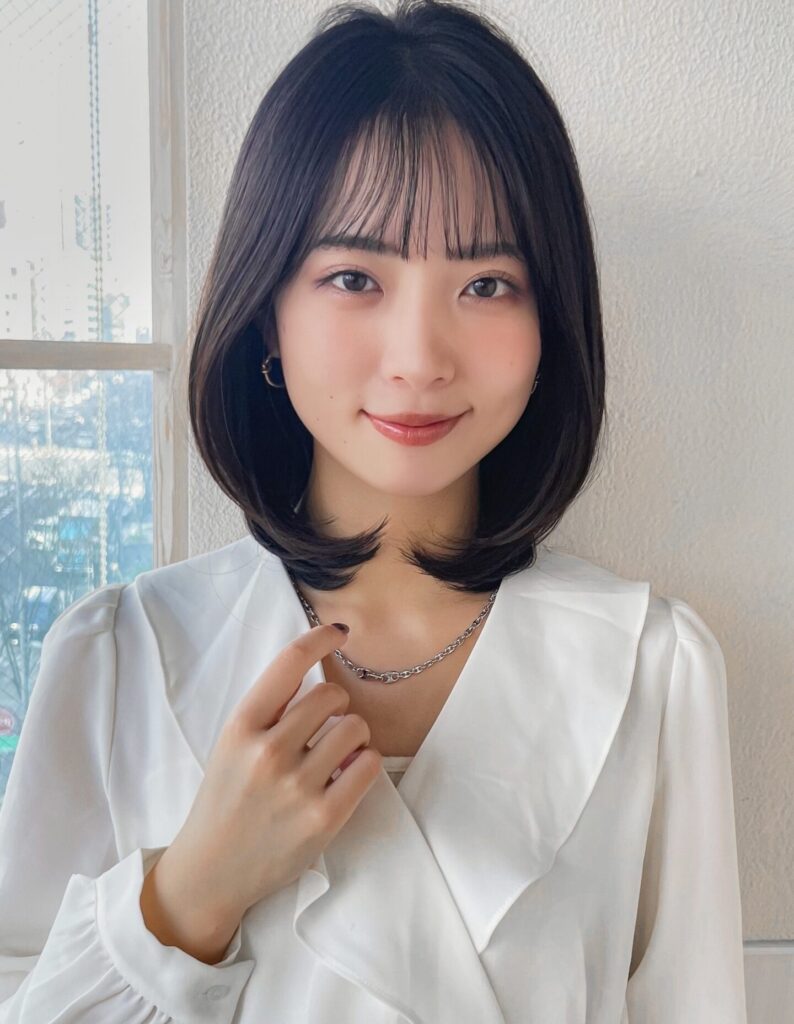 大人可愛いミディアムレイヤー