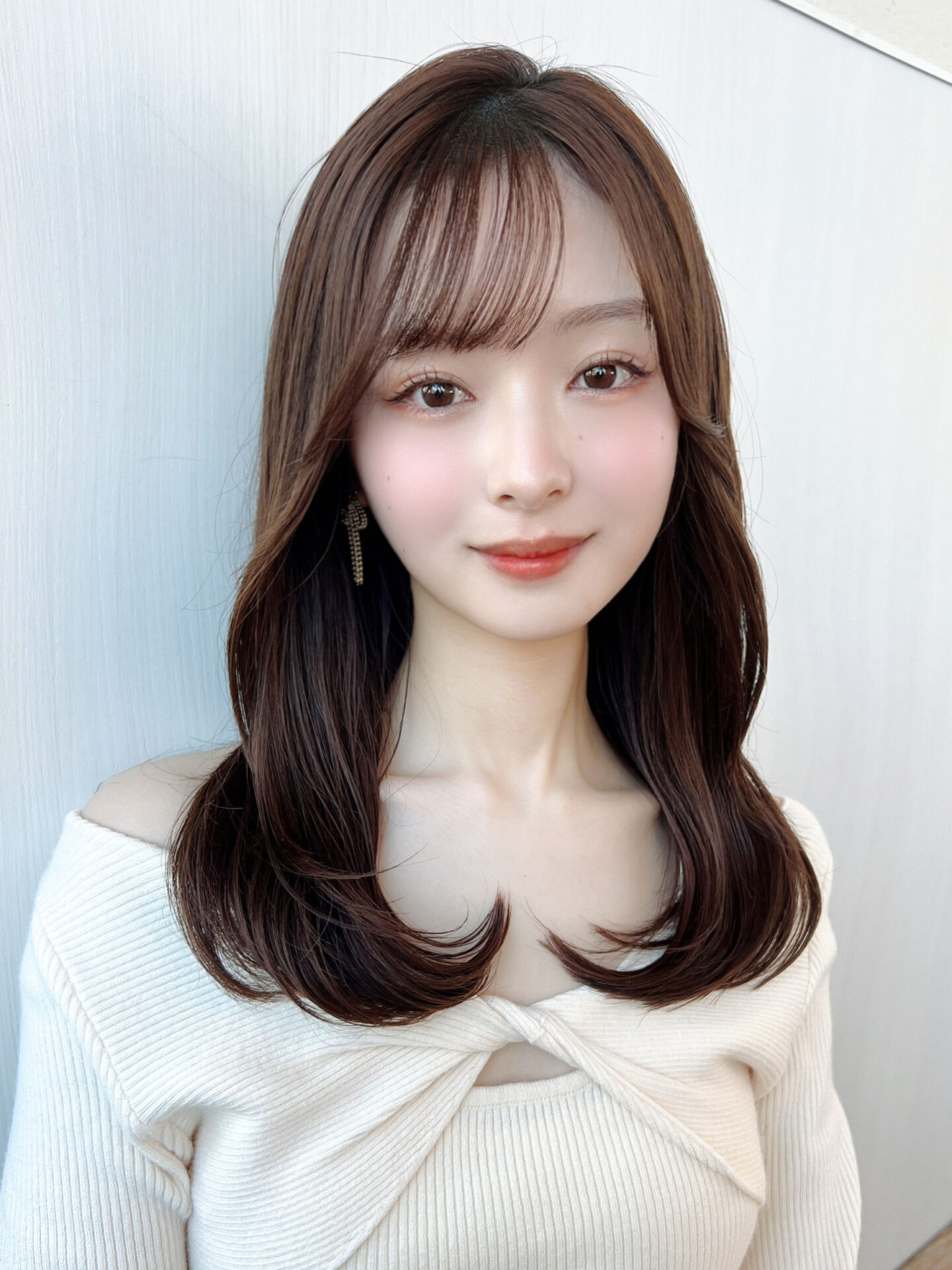やわらかくびれヘア×艶ブラウン