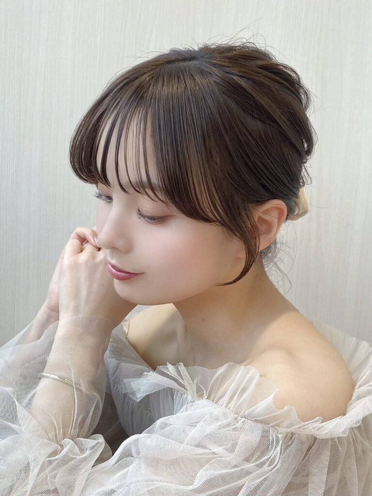 顔まわりレイヤーで小顔見せ前髪
