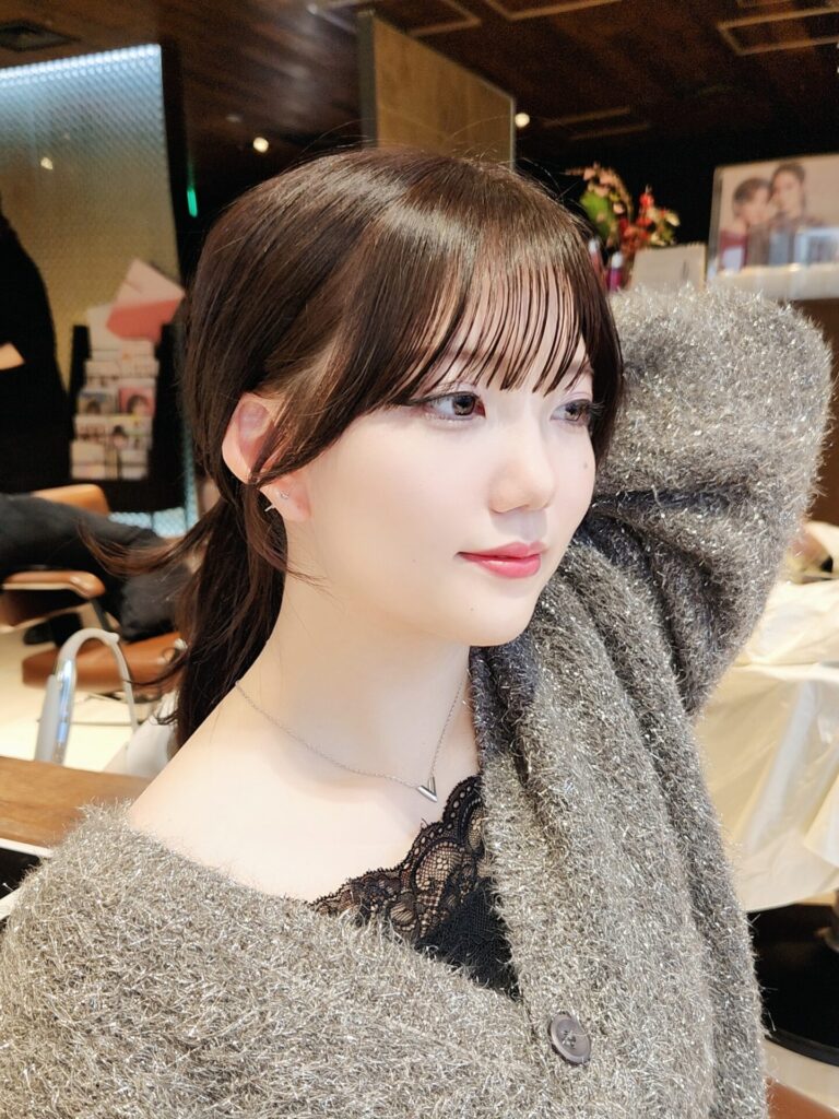 華奢見え顔周りカット